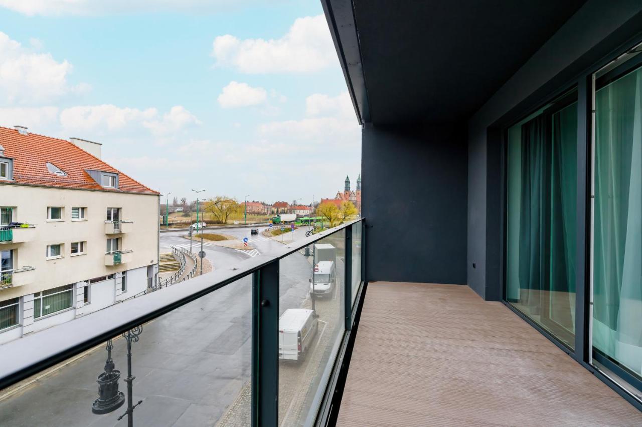 Apartments Poznan Chwaliszewo Residence With Free Garage By Noclegi Renters Exterior photo