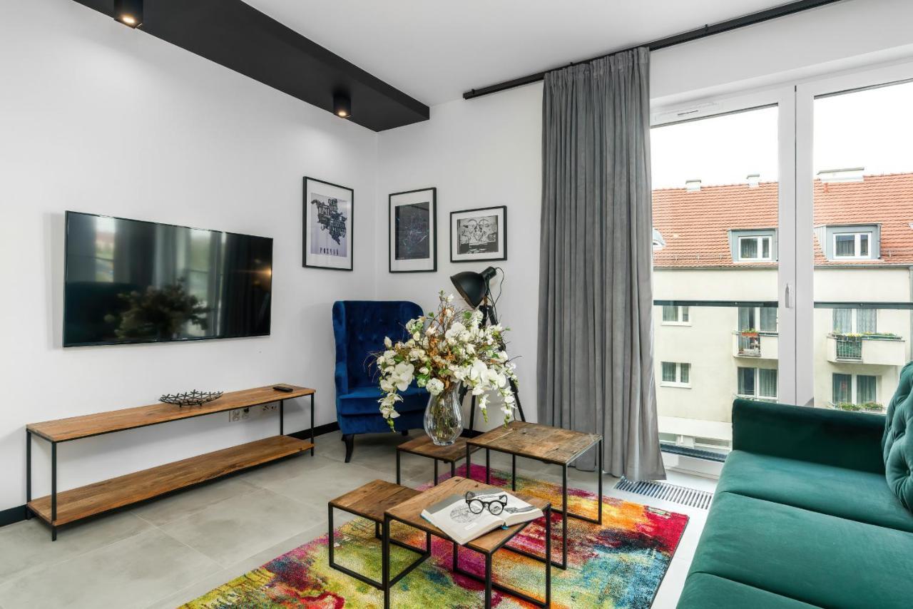 Apartments Poznan Chwaliszewo Residence With Free Garage By Noclegi Renters Exterior photo